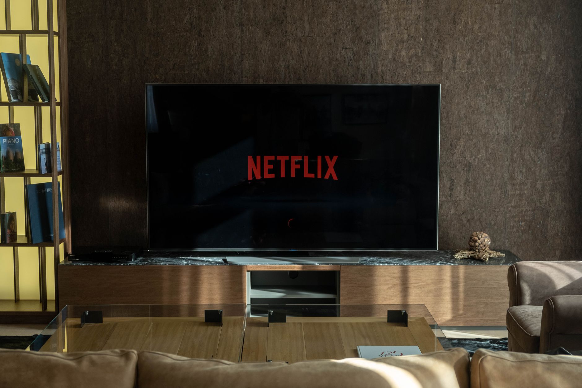 Wie viel Mbit benötigt man für Internet Fernsehen?